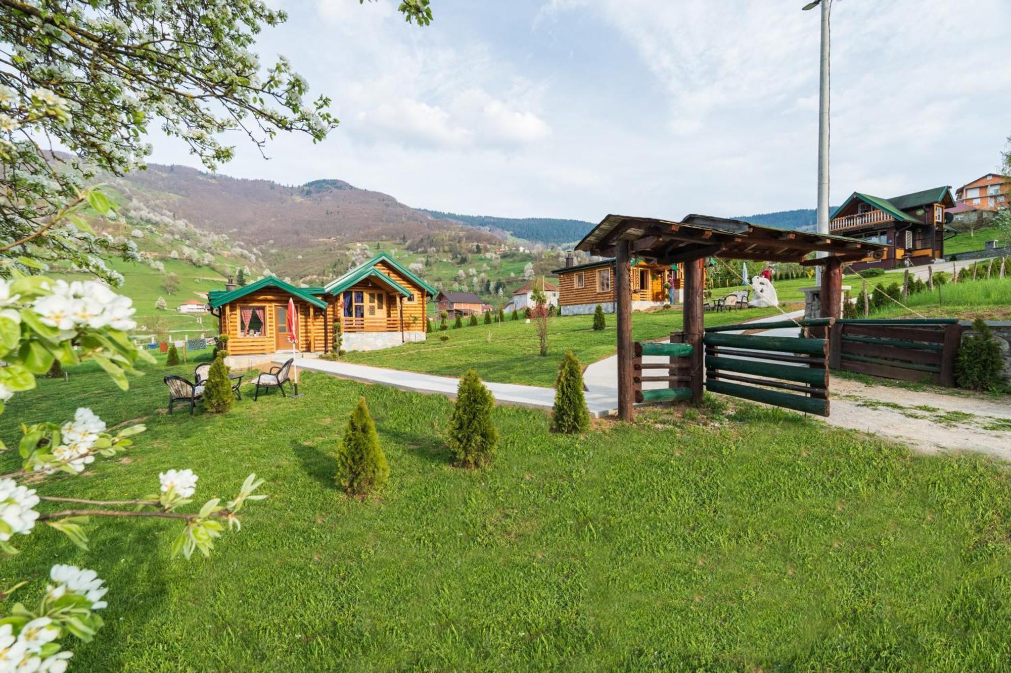 Villa Salerno Camp Plav Exterior foto